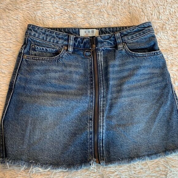 Free People  mini skirt - Picture 2 of 4